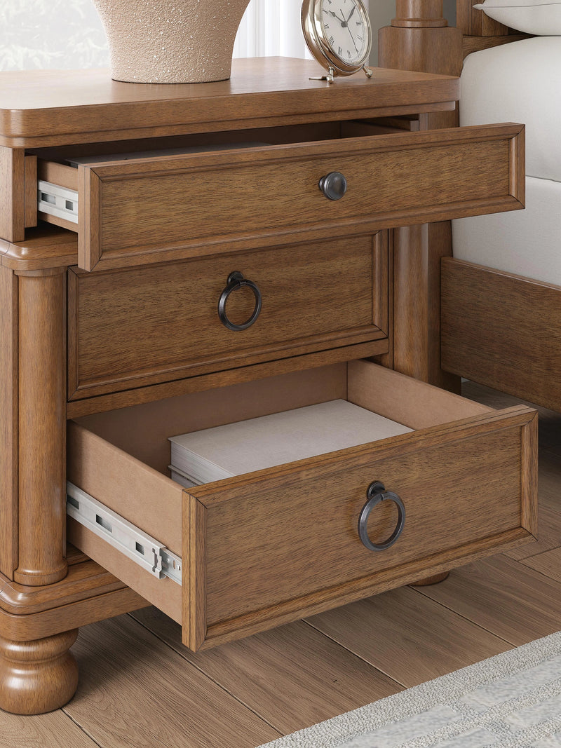 Rowlenstown Nightstand