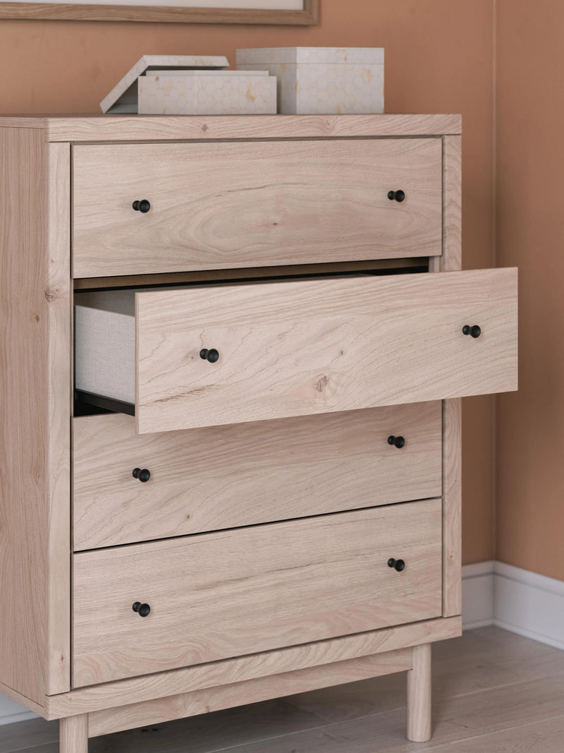 Arloster Chest of Drawers